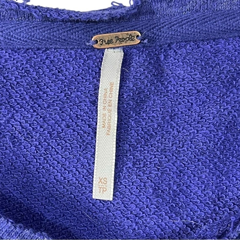 NWT Free People Distressed Draped Blue Violet Pullover Sweater sz XS - Picture 3 of 11